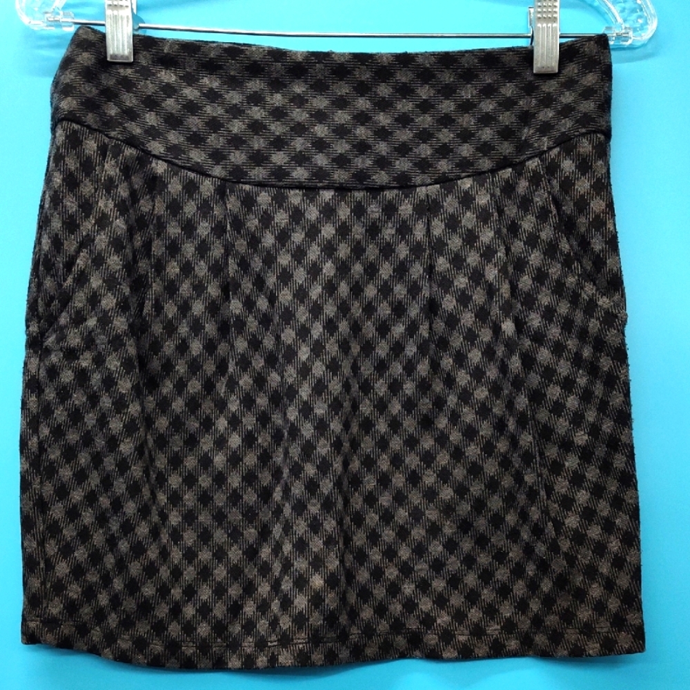 Grass Collection Black and Gray A-Line Mini Skirt